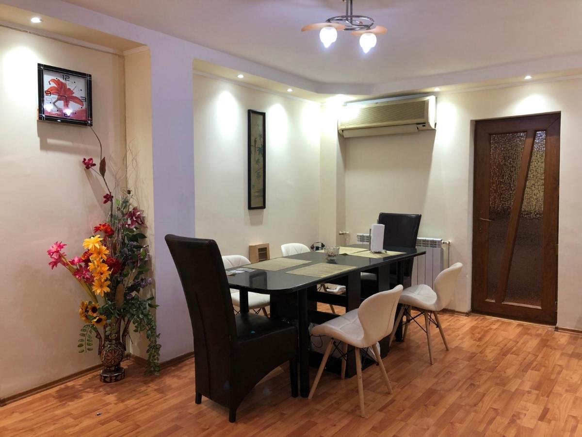3-Room Delta Modern Residence Tulcea Buitenkant foto